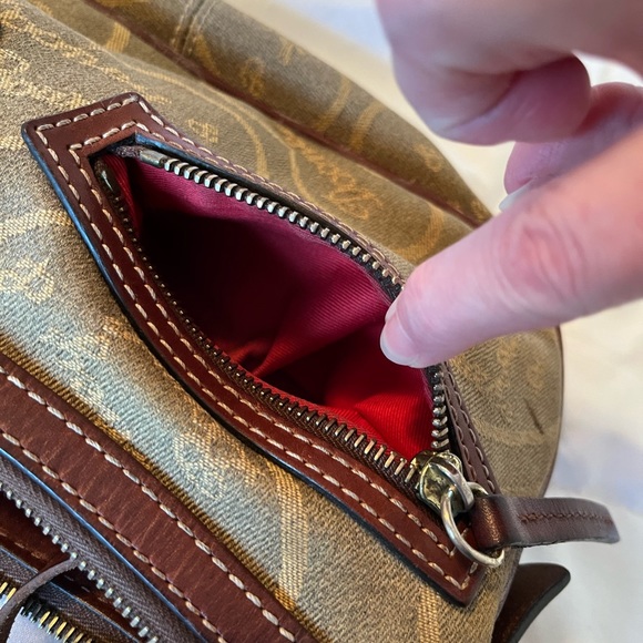 Vintage Dooney & Bourke  Hearts Baguette Shoulder Bag - Picture 4 of 13